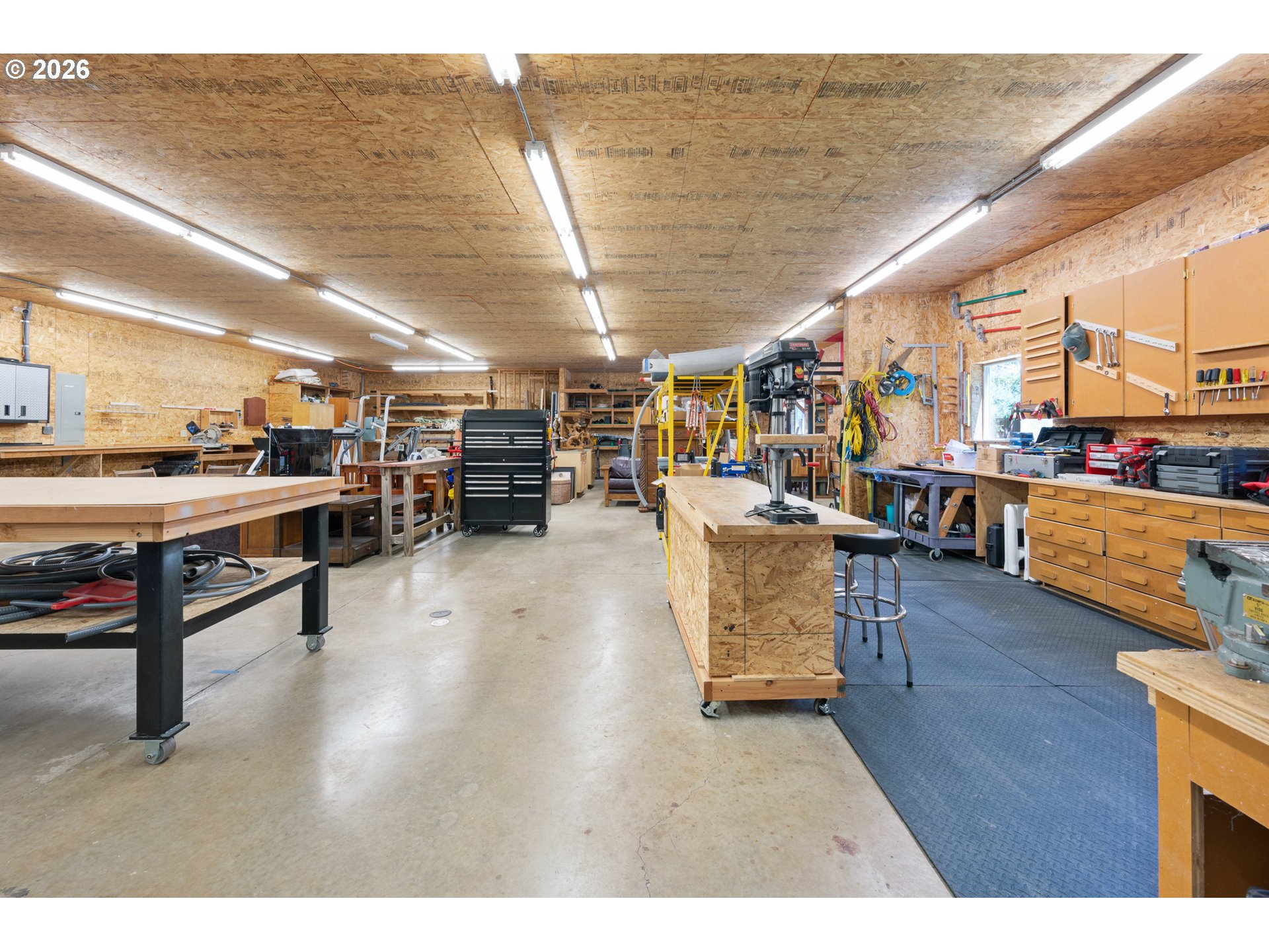 35282 McKenzie View Drive Springfield, OR 97478 - Photo 41 of 48 Workshop