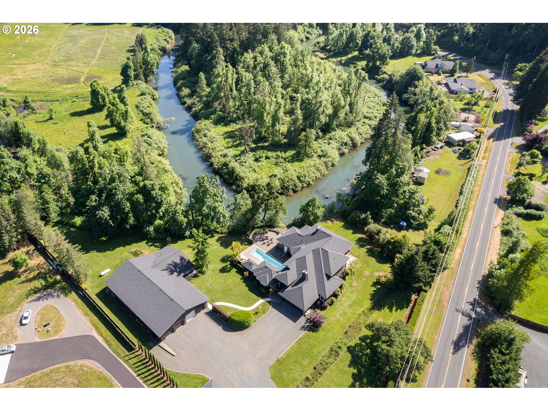 35282 McKenzie View Drive Springfield, OR 97478 - Photo 46 of 48 Drone View/UAV
