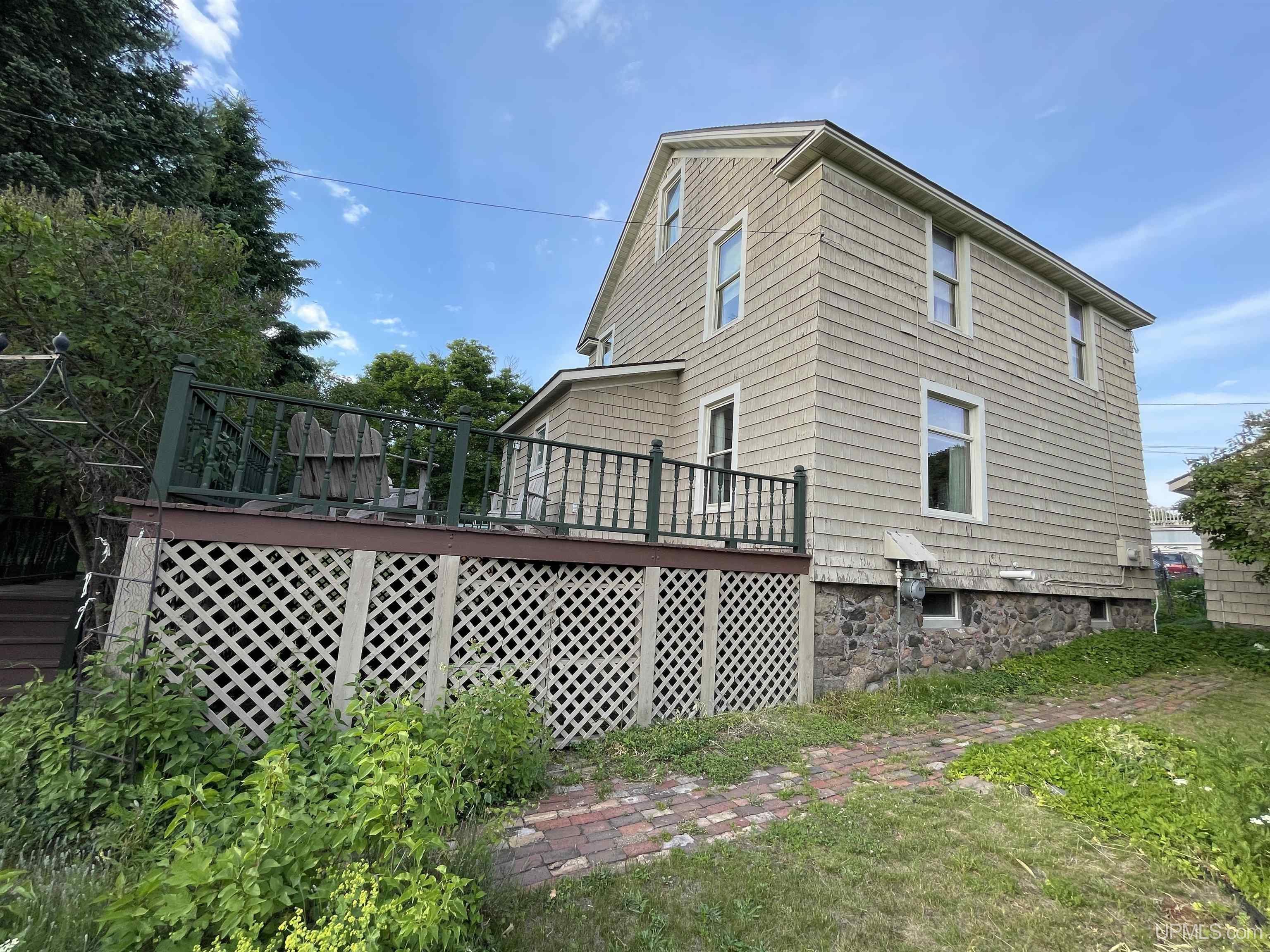 908 3rd Street Hancock, MI 49930 - Photo 42 of 43