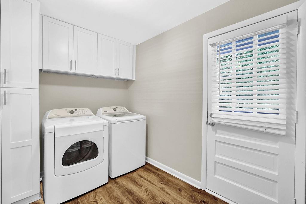 4420 Lavista Road Tucker, GA 30084 - Photo 18 of 36 a utility room with dryer and washer