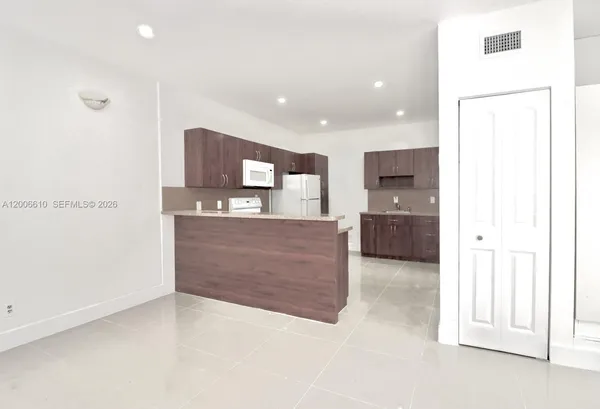 $1,449 | 2806 Taylor Street, Hollywood, FL 33020