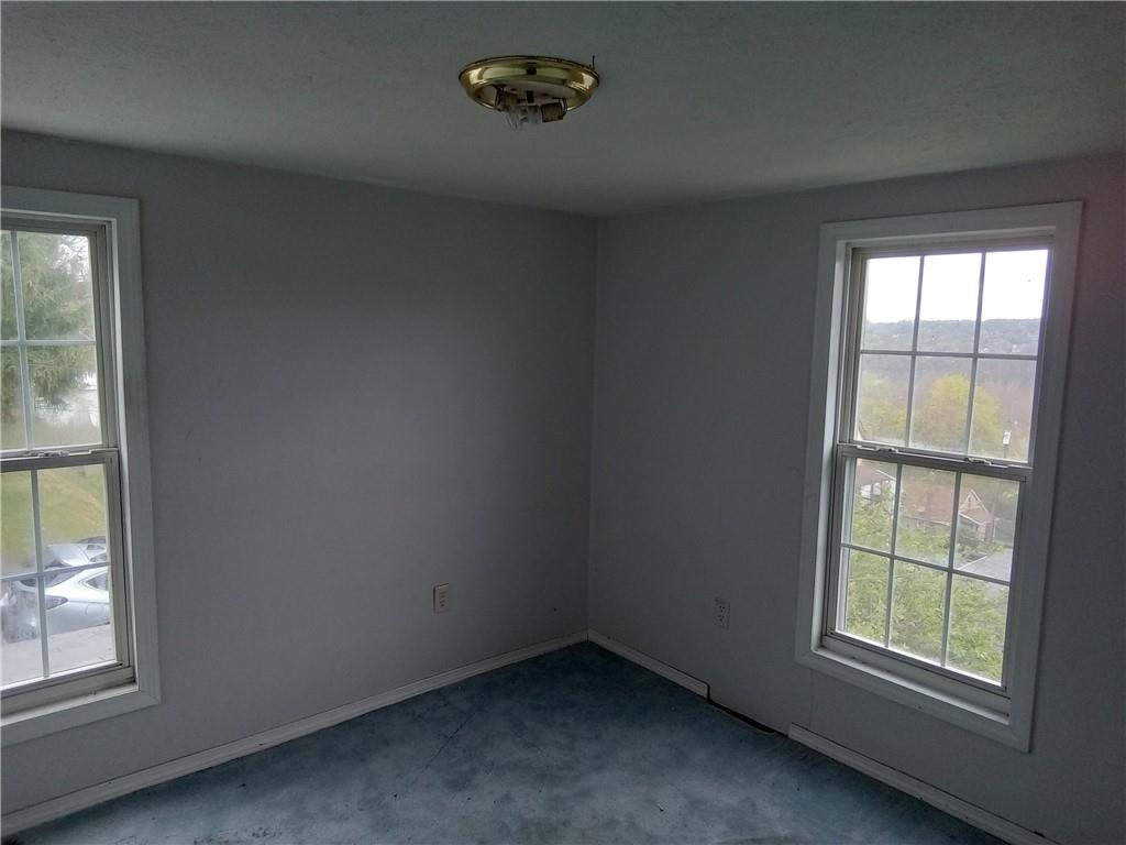 133 Slagle Avenue Butler, PA 16001 - Photo 8 of 14 an empty room with a window