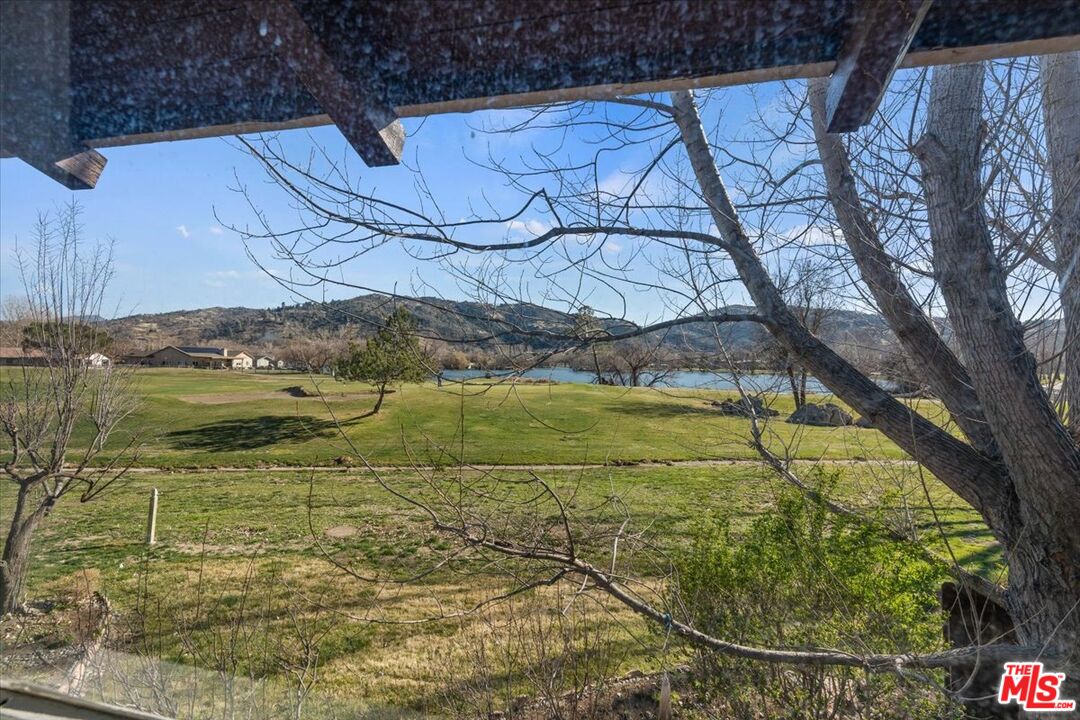 57 Meadow Lakes Drive Tehachapi, CA 93561 - Photo 18 of 26