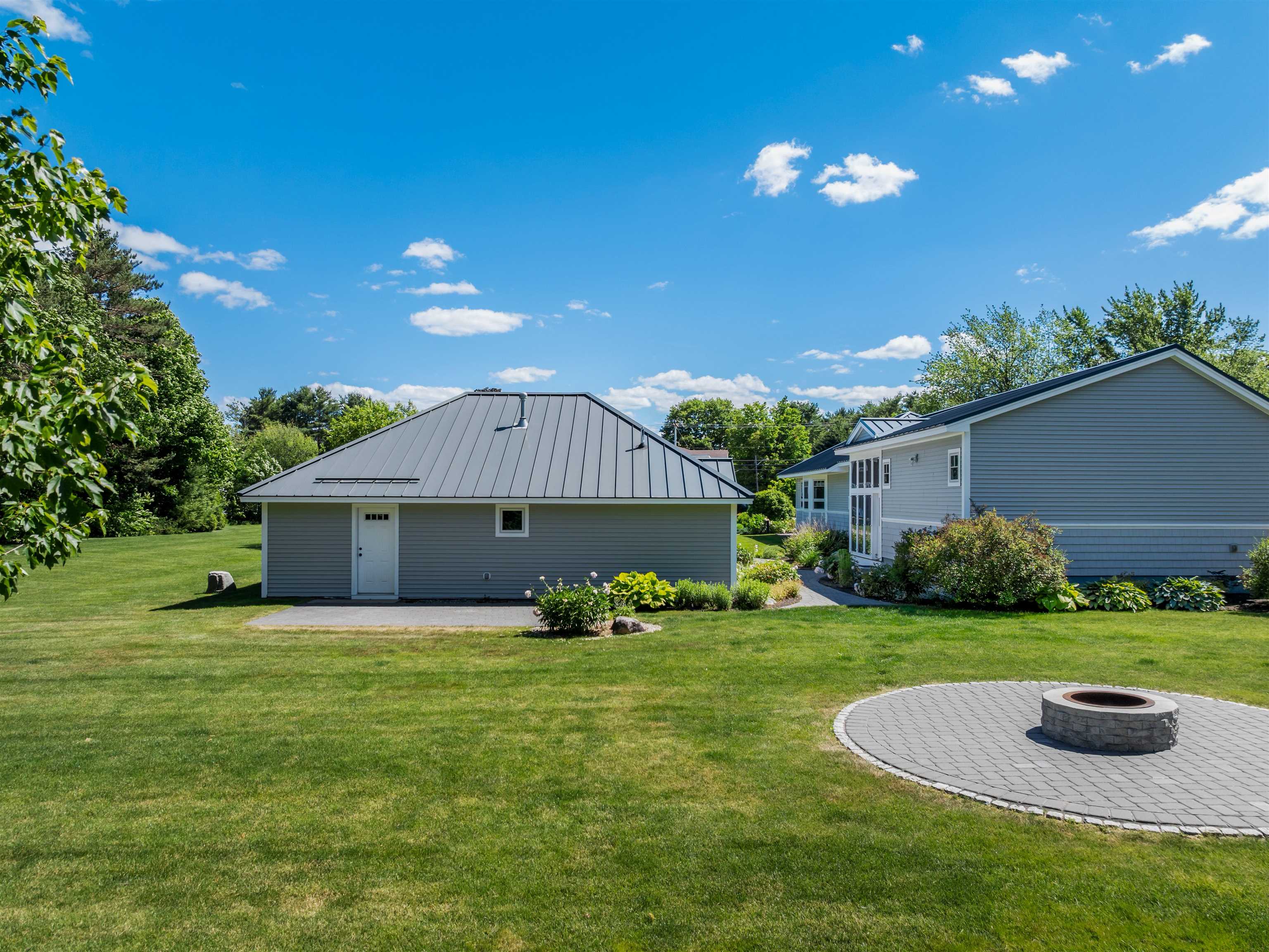 384 Winnacunnet Road Hampton, NH 03842 - Photo 11 of 54