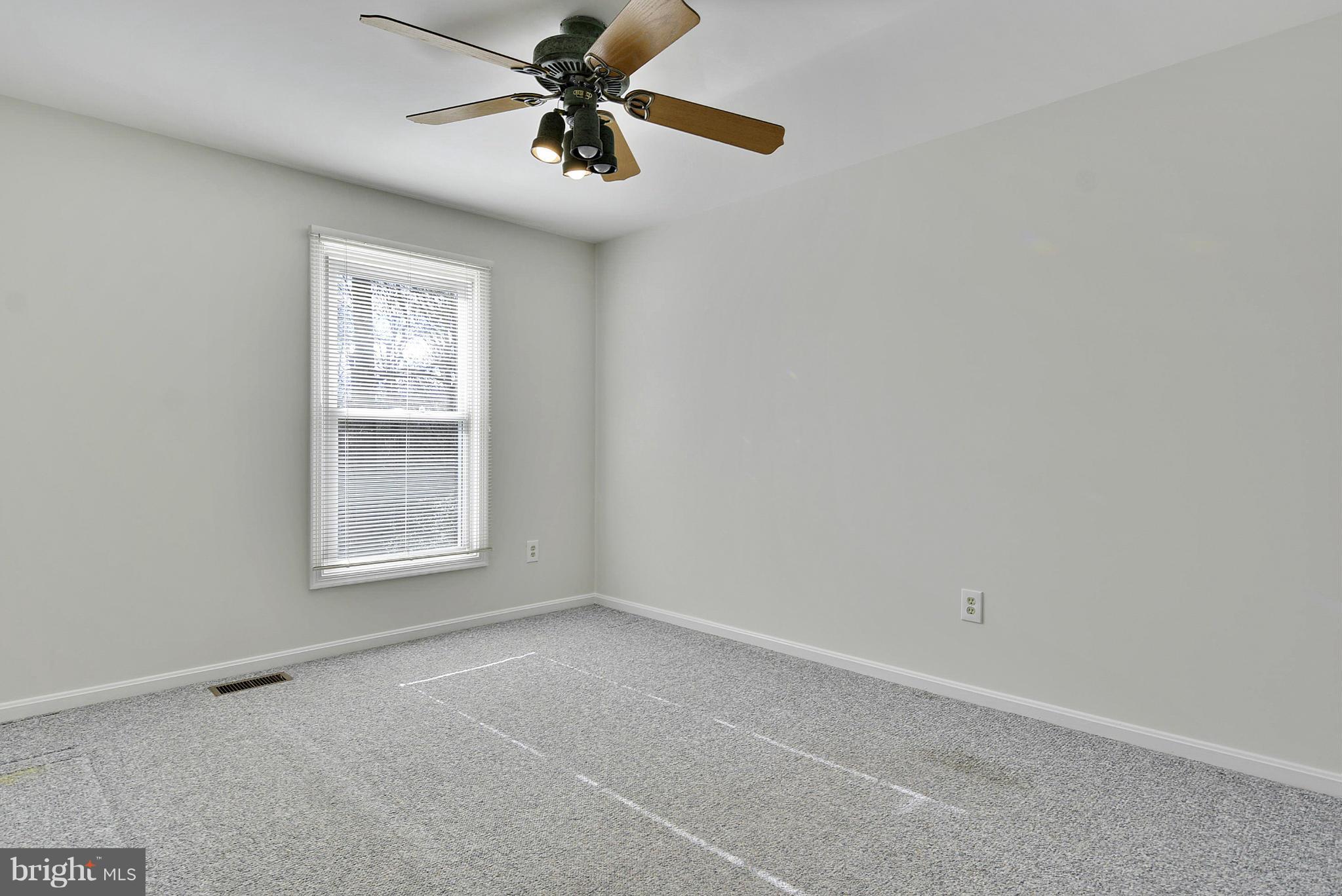313 Opera Court Silver Spring, MD 20901 - Photo 15 of 28 Bedroom