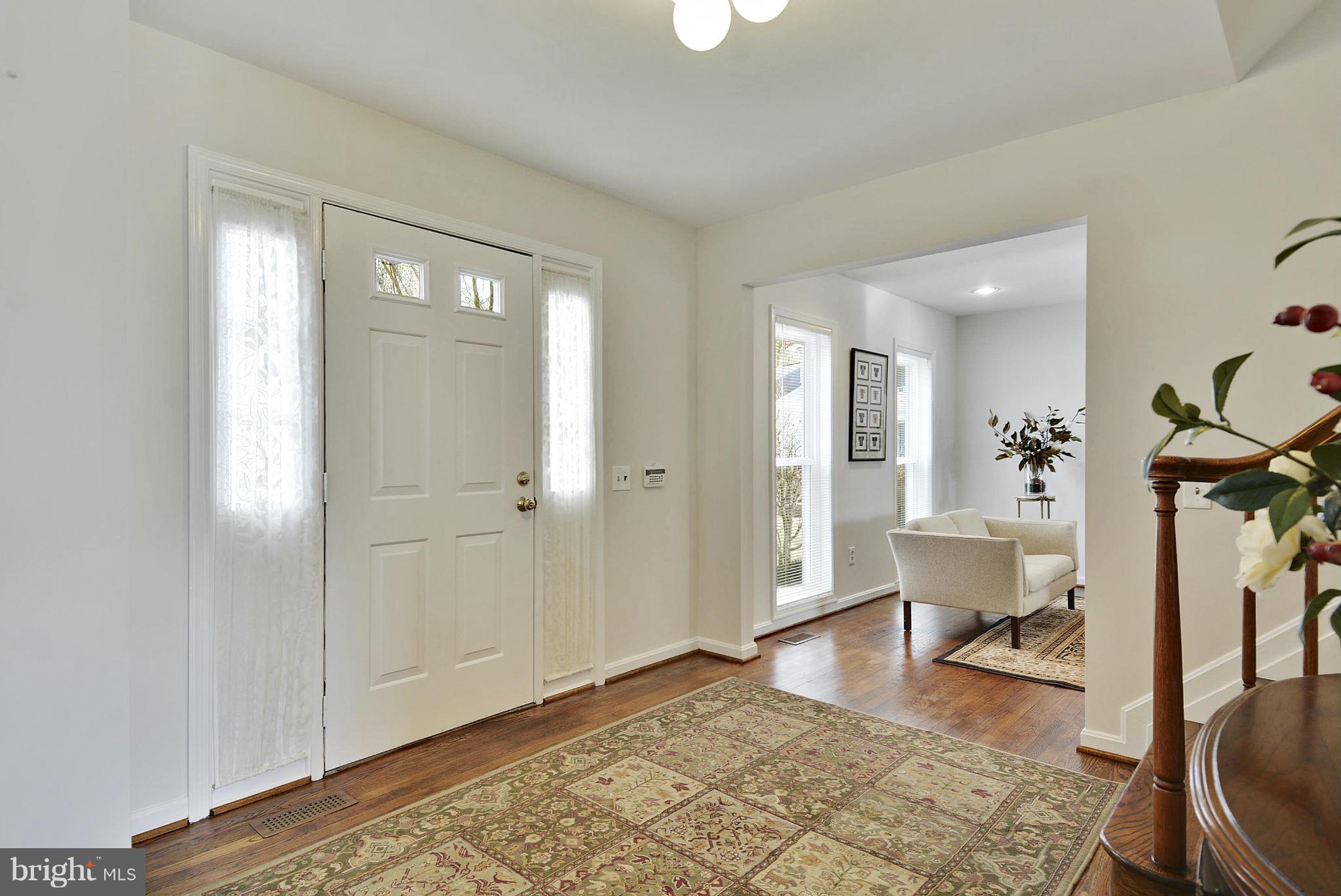 313 Opera Court Silver Spring, MD 20901 - Photo 5 of 28 Interior (General)