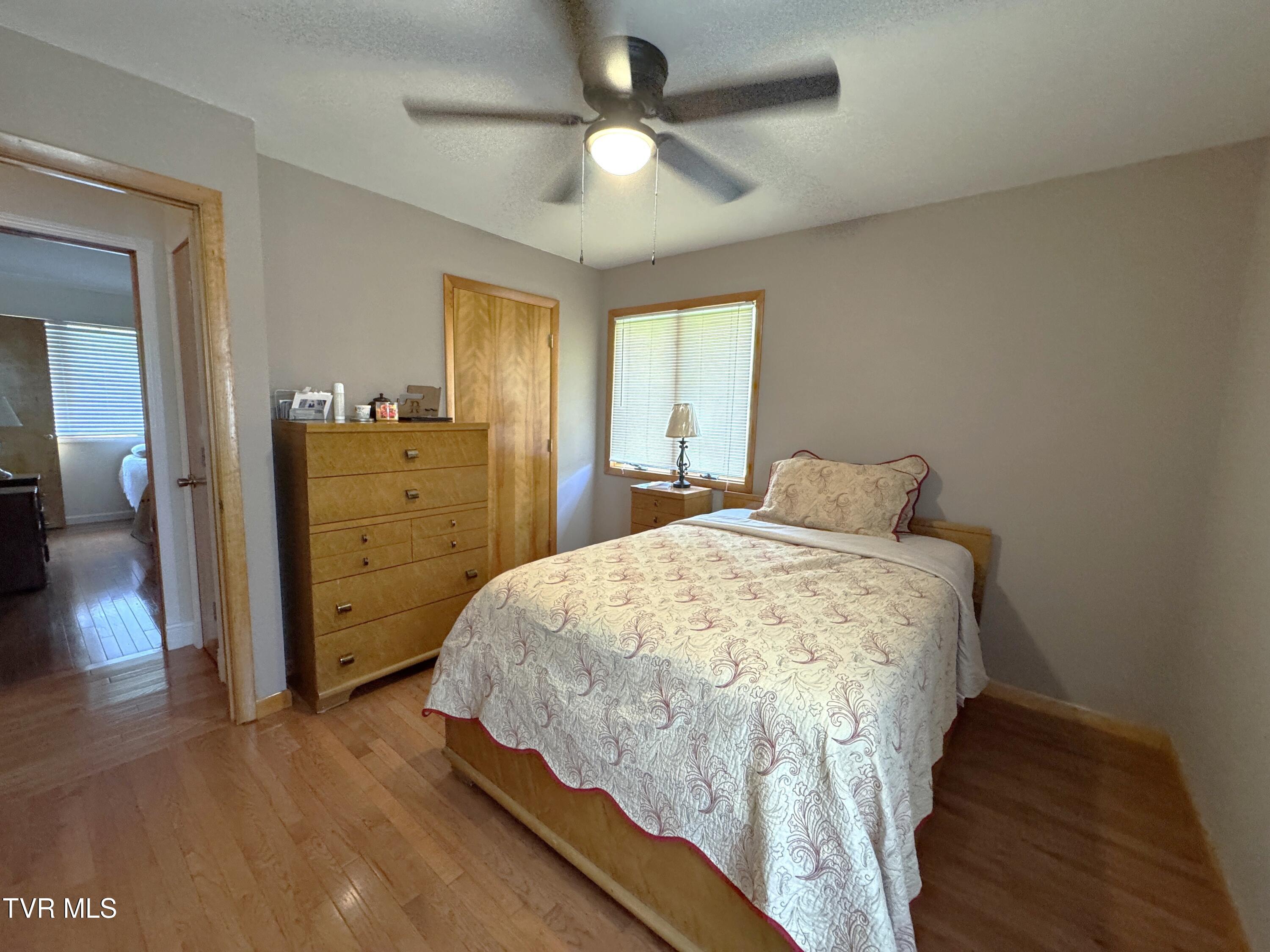 1935 East Stone Gap Road Big Stone Gap, VA 24219 - Photo 26 of 50 MASTER SUITE 2 TOWARD HALLWAY