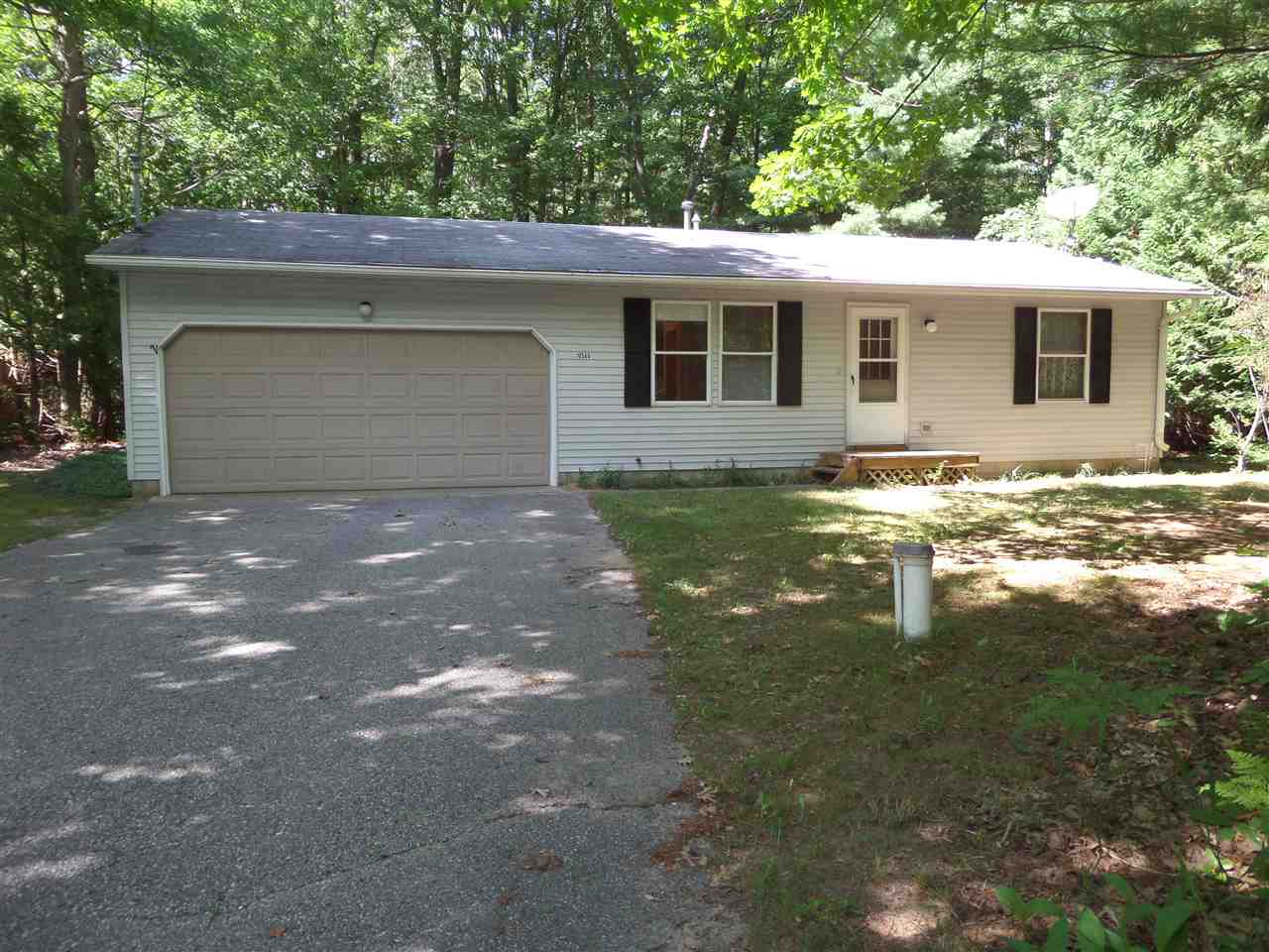 10544 Wildwood Road Interlochen, MI 49643 - Photo 1 of 13 1877606.JPG