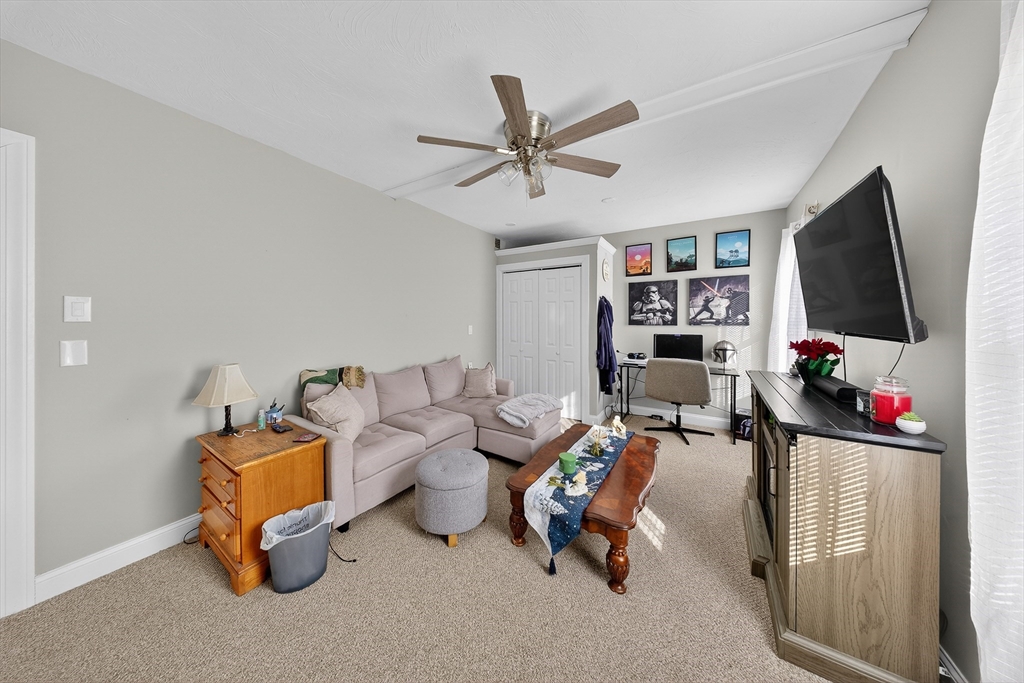 157 Earle Street Fall River, MA 02723 - Photo 17 of 33