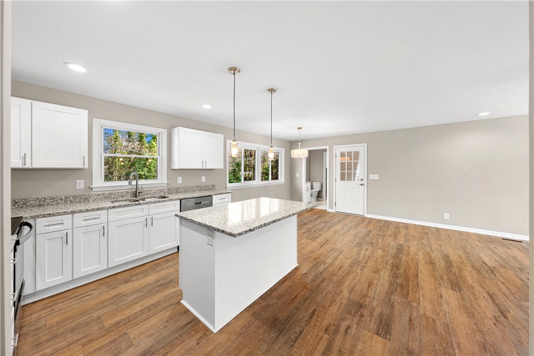 522 Robin Drive Seneca, SC 29678 - Photo 13 of 44