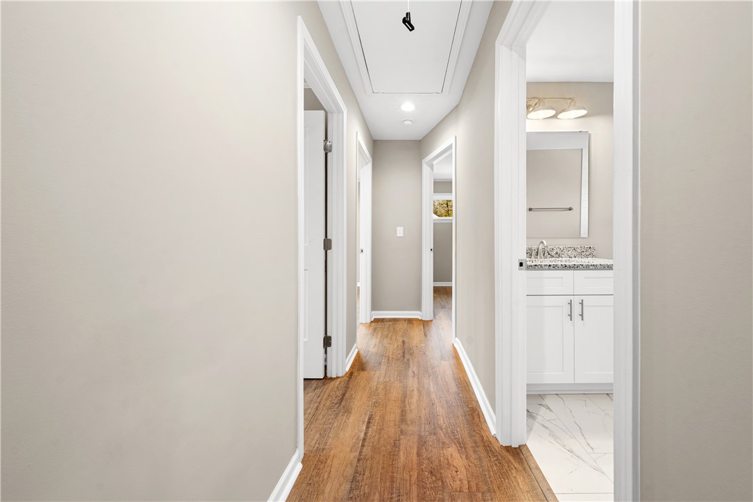 522 Robin Drive Seneca, SC 29678 - Photo 18 of 44