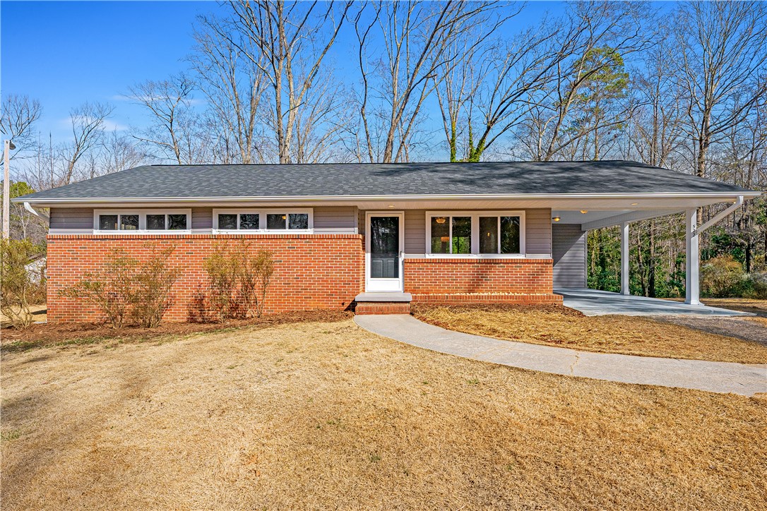 522 Robin Drive Seneca, SC 29678 - Photo 2 of 44