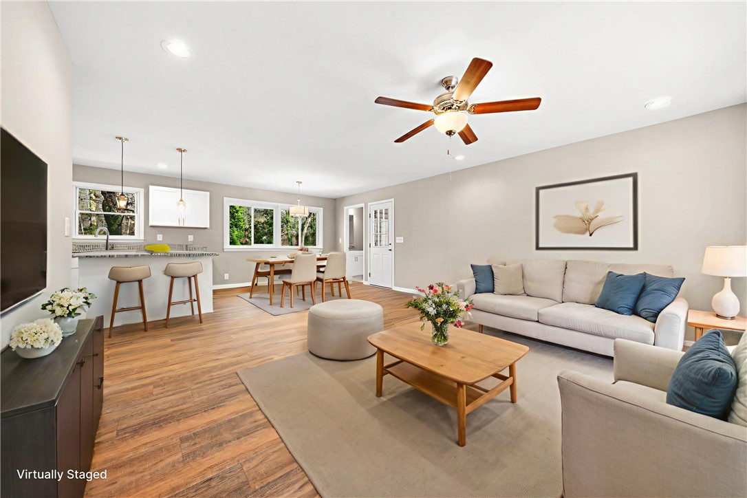 522 Robin Drive Seneca, SC 29678 - Photo 6 of 44