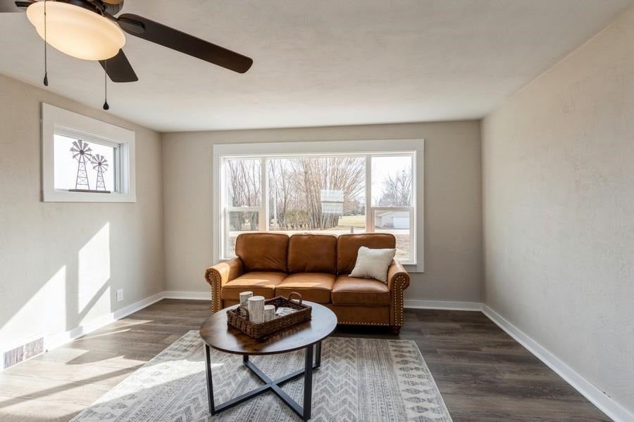 304 Maple Street Center Point, IA 52213 - Photo 6 of 33 Gallery Image 6