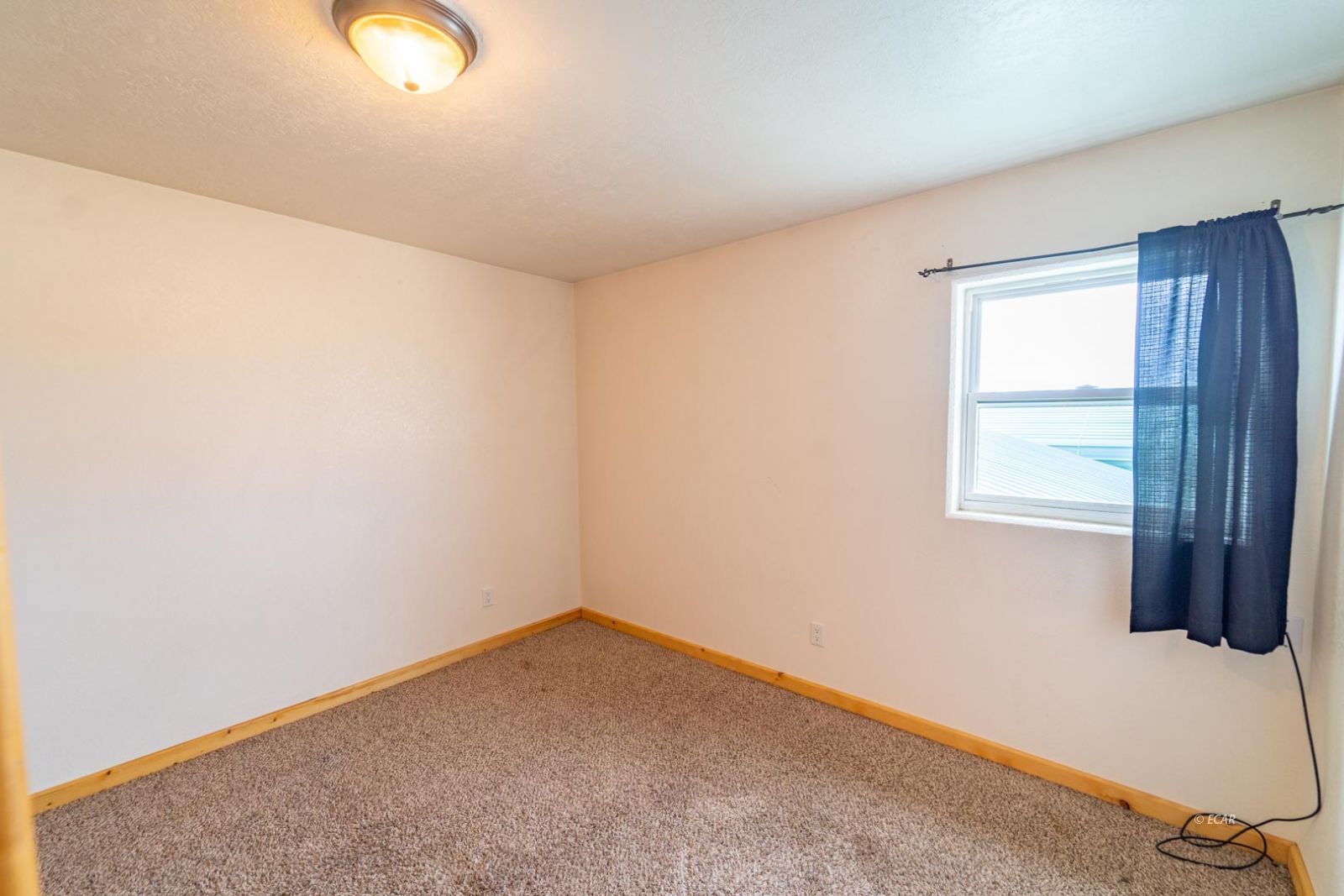 1056 Tobiano Road Spring Creek, NV 89815 - Photo 39 of 49 Gallery Image 39