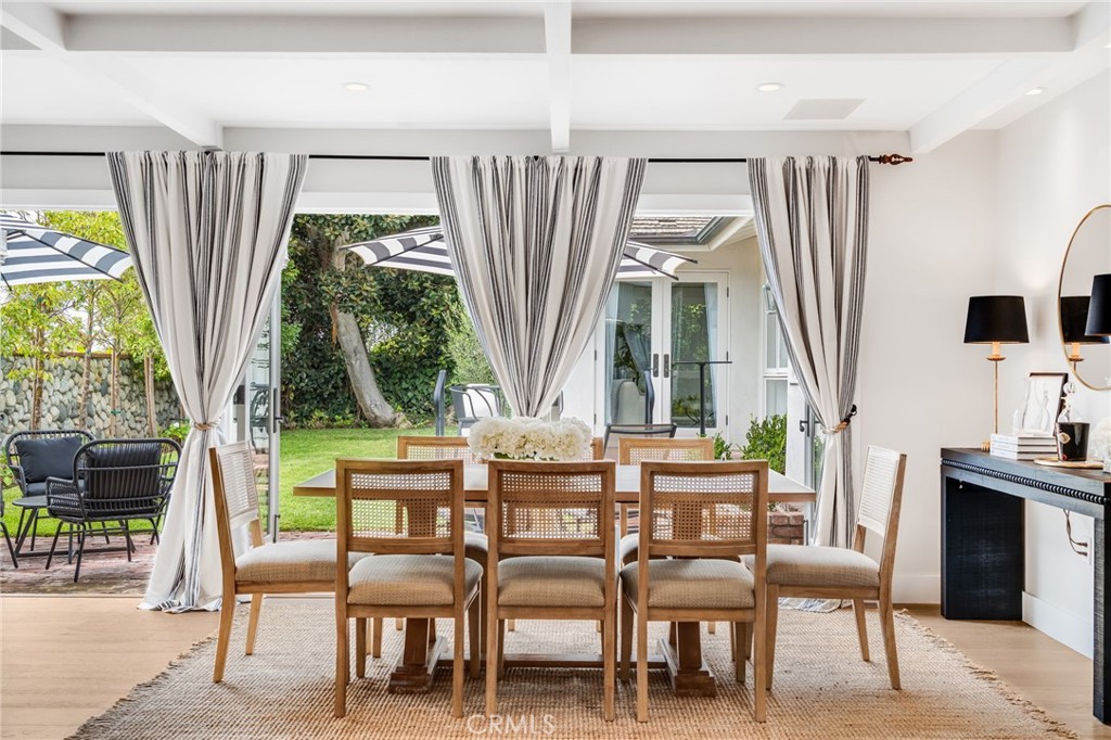 360 Diamond Street Laguna Beach, CA 92651 - Photo 10 of 36 a dining room with furniture and window