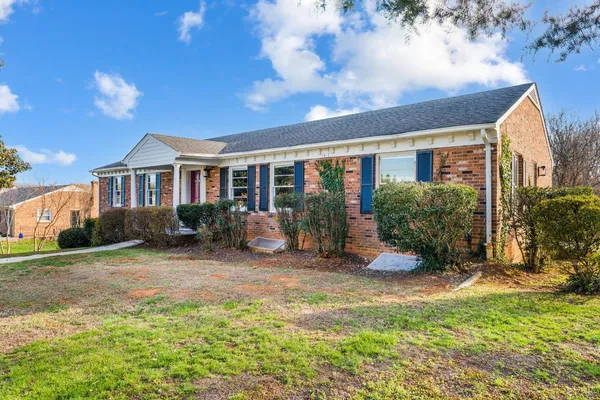 $475,000 | 101 Watkins Place, Lynchburg, VA 24502