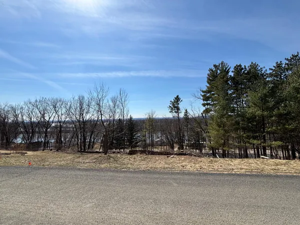 $25,000 | Lot 8-9 Windsong Terrace, Alma, WI 54610