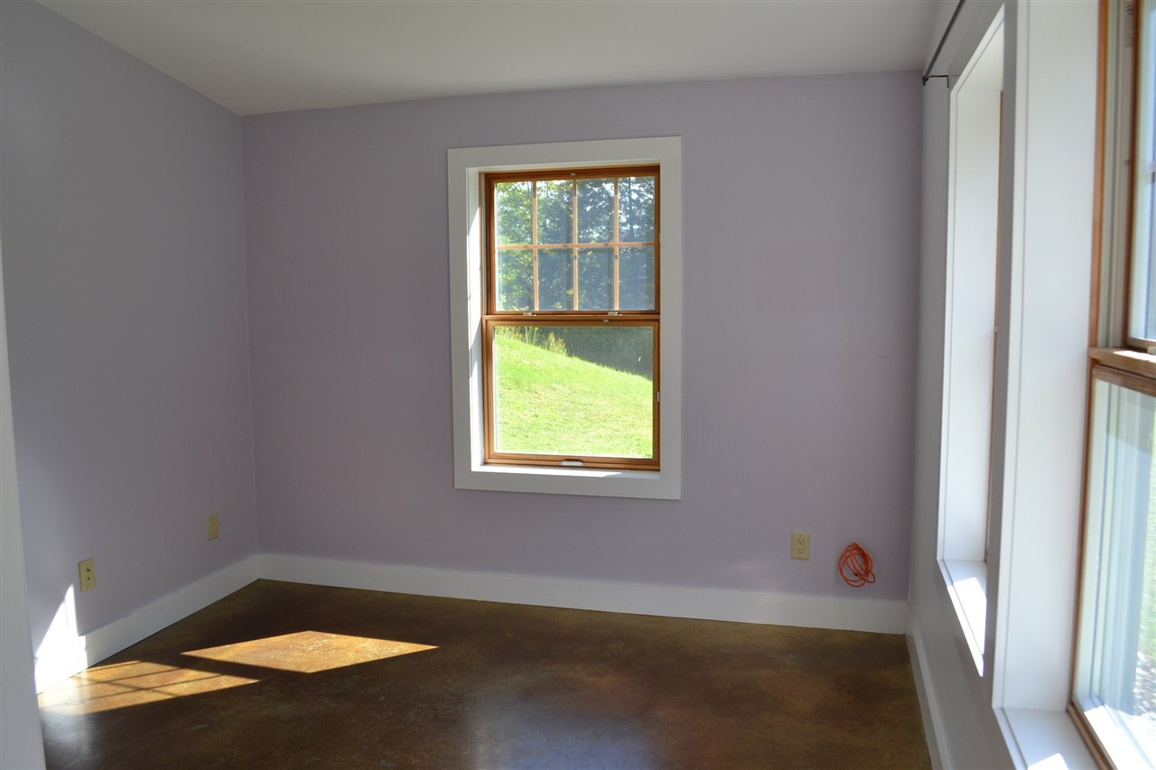 623 West Hill Road Berlin, VT 05663 - Photo 12 of 27