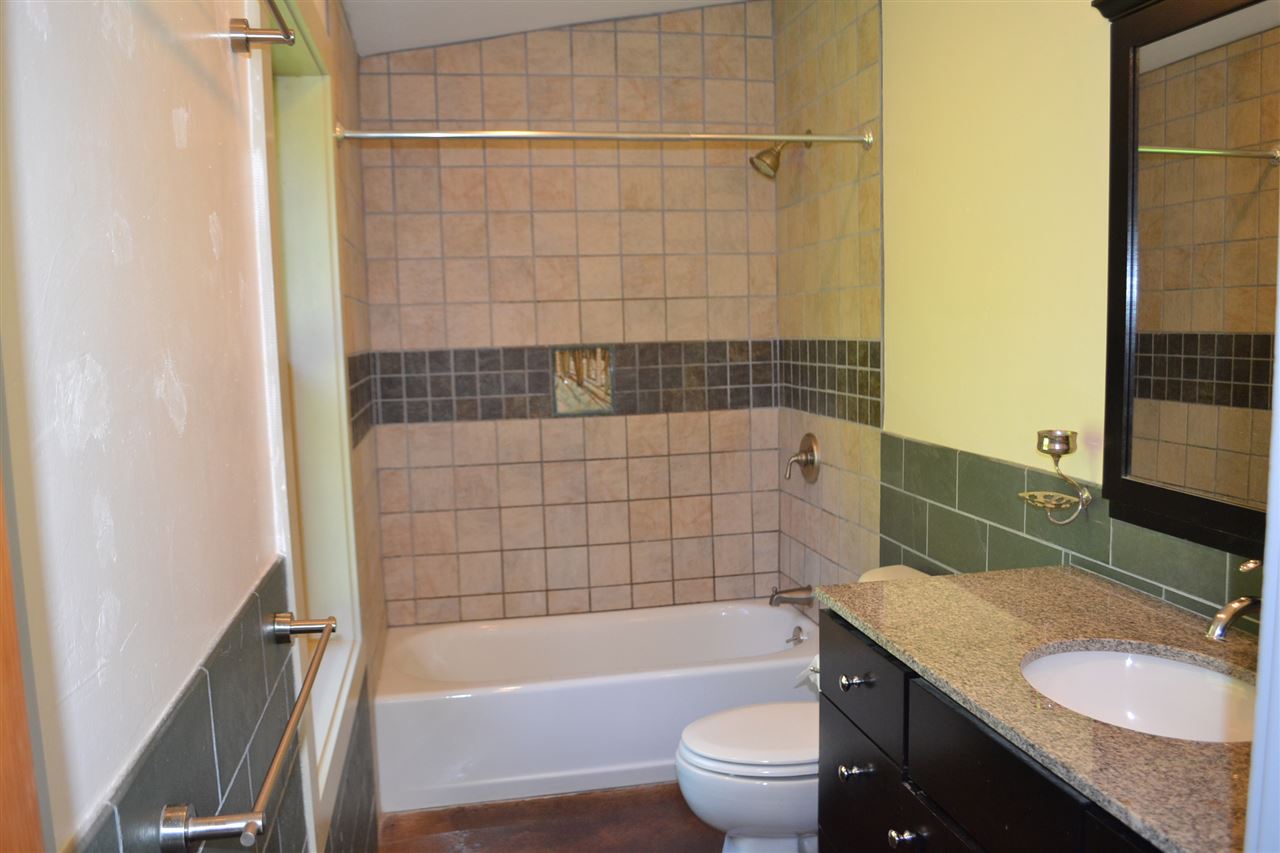 623 West Hill Road Berlin, VT 05663 - Photo 15 of 27