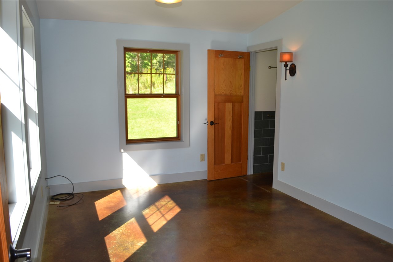 623 West Hill Road Berlin, VT 05663 - Photo 10 of 27