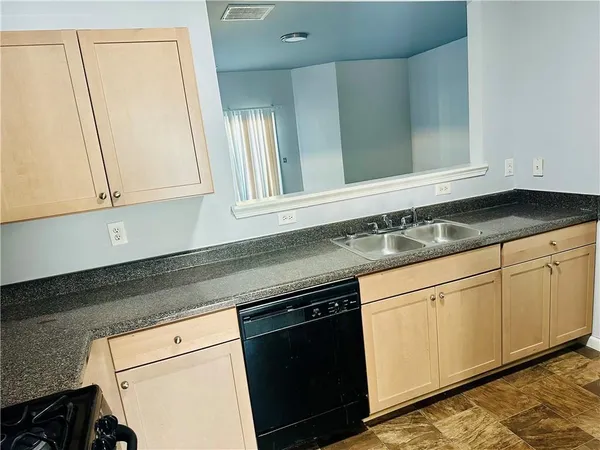 $1,900 | 6078 Oak Bend Court, Riverdale, GA 30296