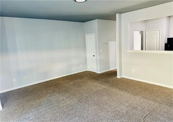 $1,900 | 6078 Oak Bend Court, Riverdale, GA 30296