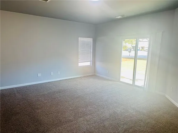 $1,900 | 6078 Oak Bend Court, Riverdale, GA 30296