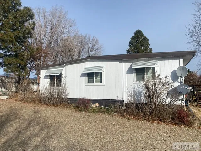 $219,500 | 900 Challis Creek Road, Challis, ID 83226