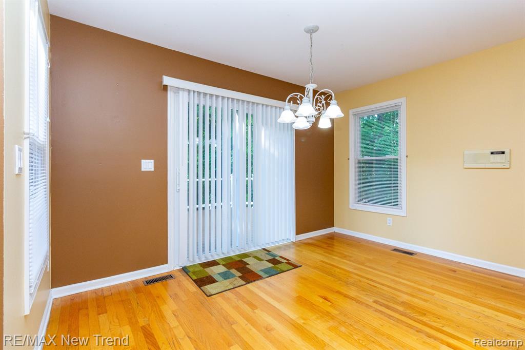 43159 Sandstone Drive Novi, MI 48377 - Photo 11 of 44