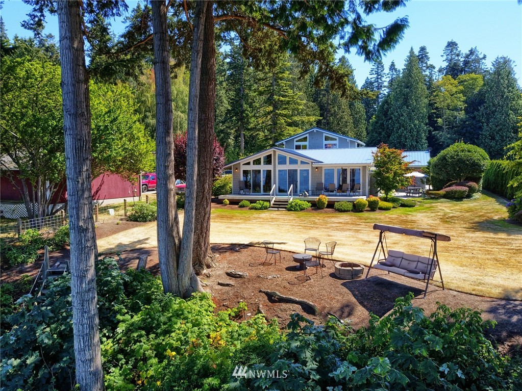 10191 Halloran Road Bow, WA 98232 - Photo 2 of 25 Gallery Image 2