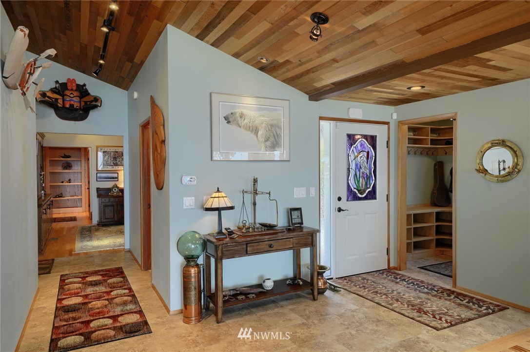 10191 Halloran Road Bow, WA 98232 - Photo 6 of 25 Gallery Image 6
