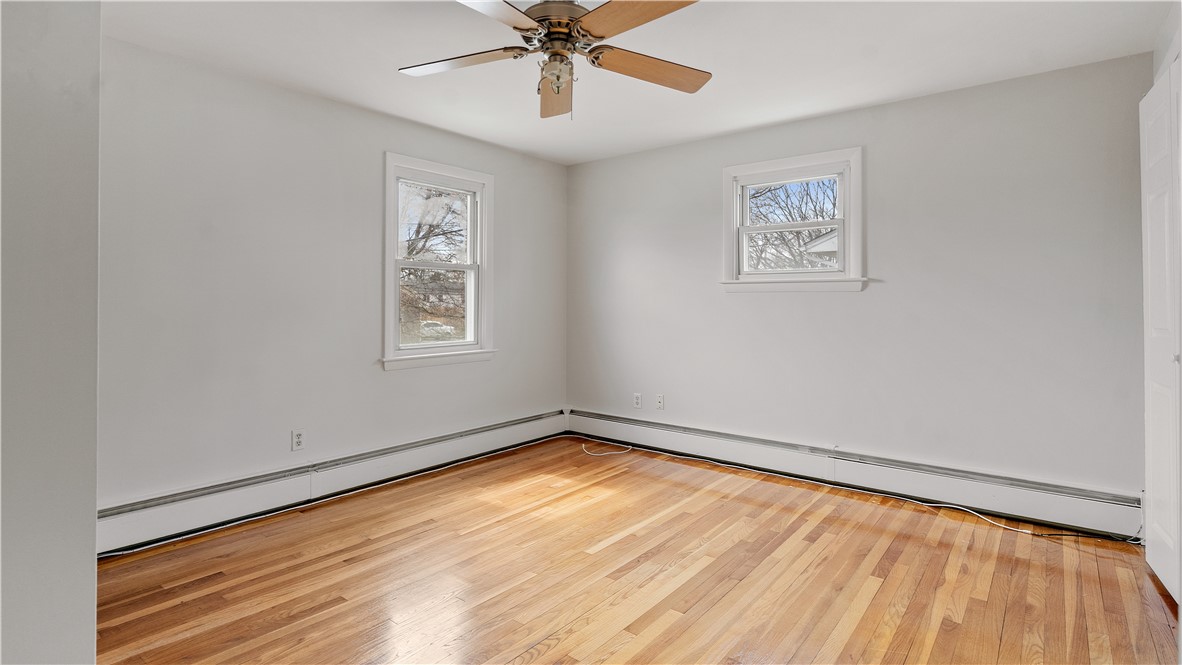 32 Milburn Road East Providence, RI 02914 - Photo 20 of 26