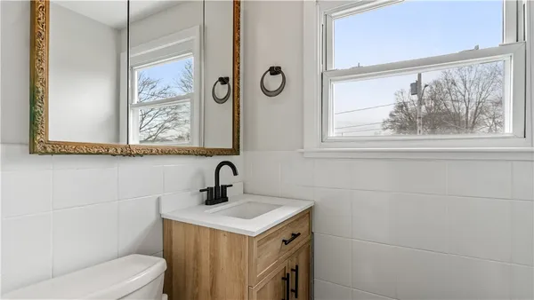 $499,900 | 32 Milburn Road, East Providence, RI 02914