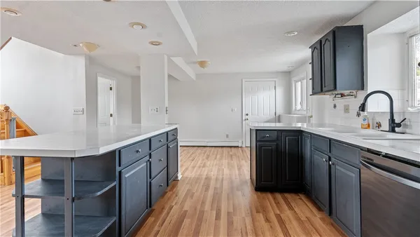 $499,900 | 32 Milburn Road, East Providence, RI 02914
