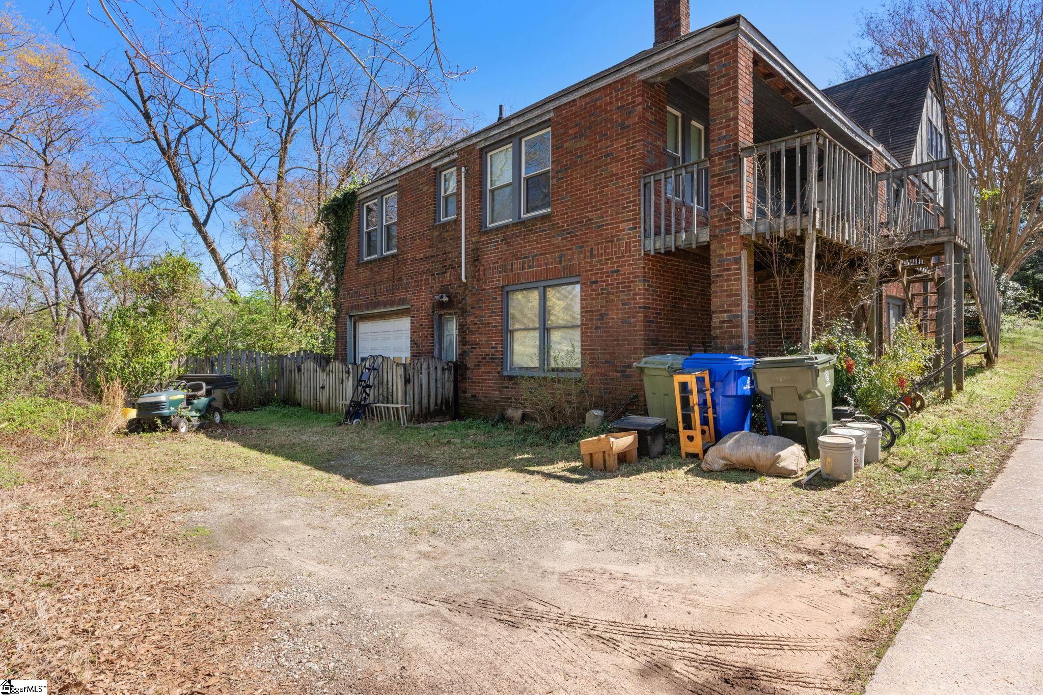 300 West Faris Road Greenville, SC 29605 - Photo 14 of 43