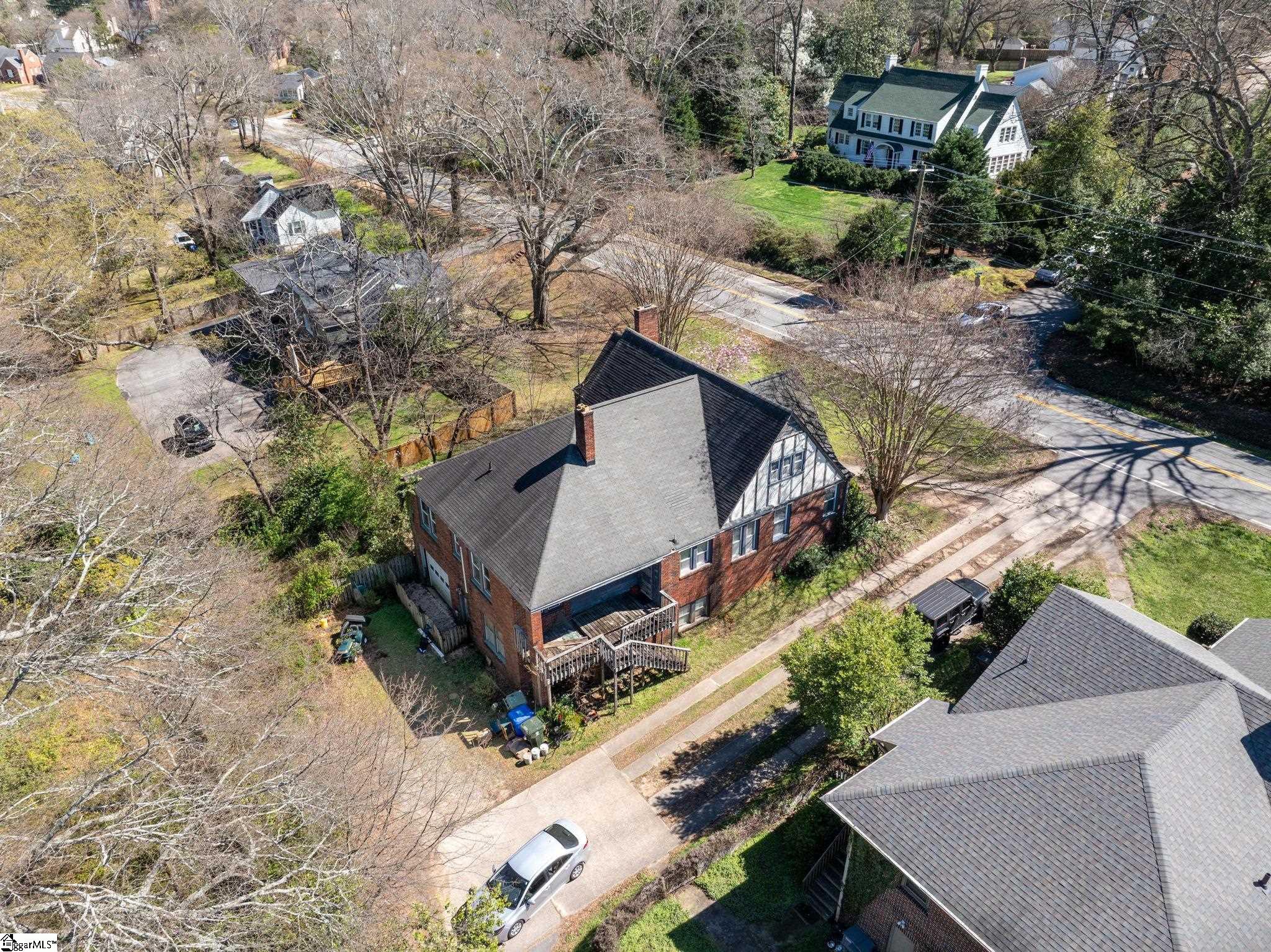 300 West Faris Road Greenville, SC 29605 - Photo 17 of 43