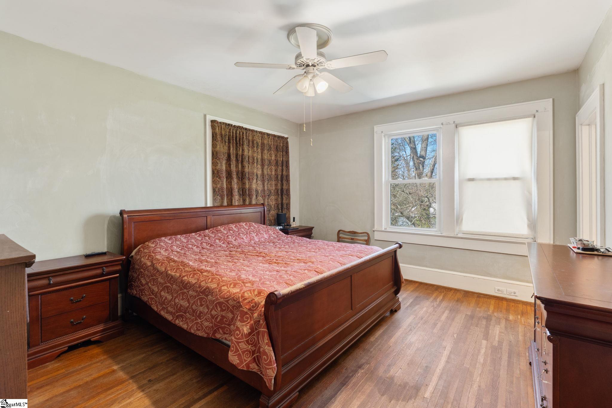 300 West Faris Road Greenville, SC 29605 - Photo 35 of 43