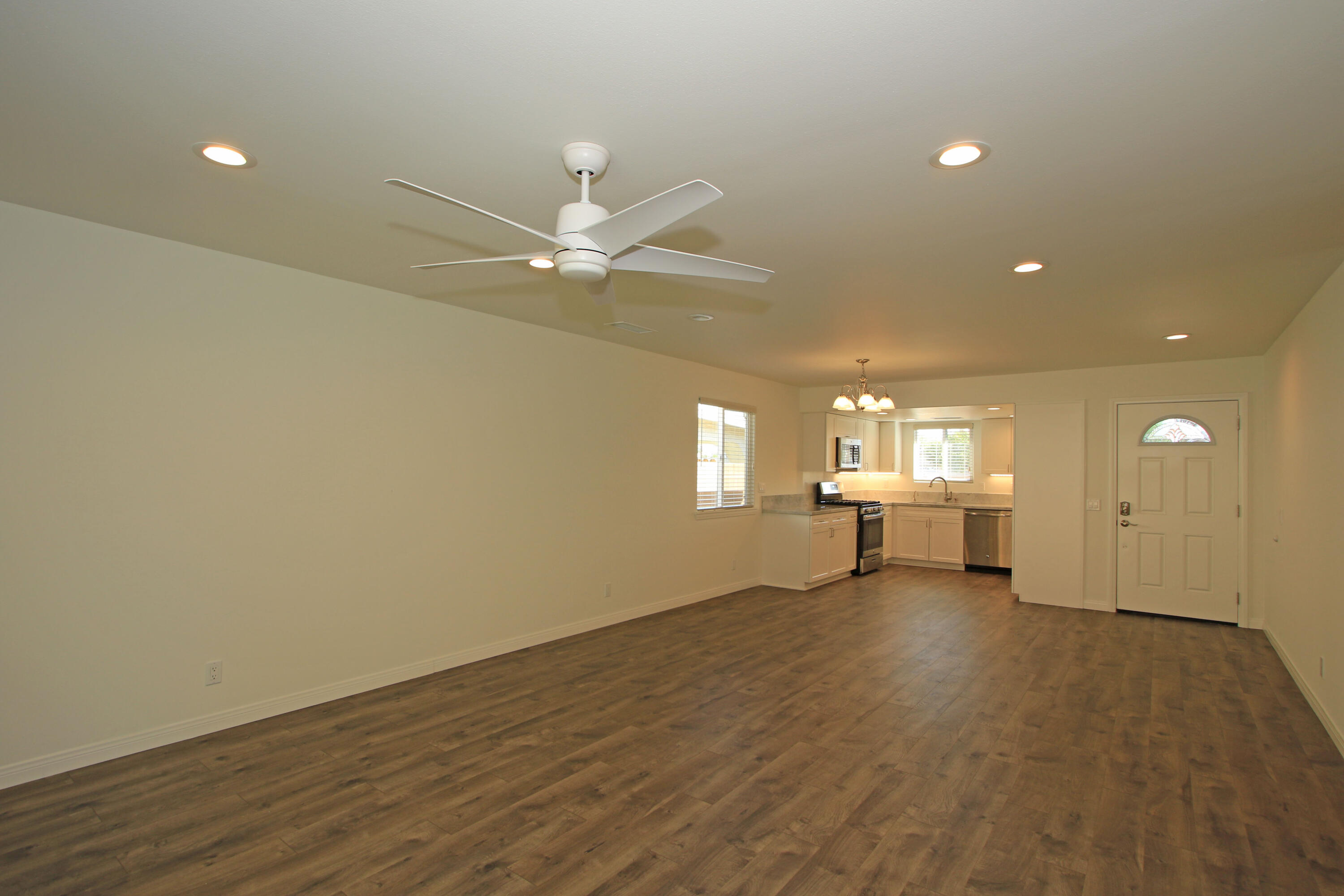 51845 Eisenhower Drive La Quinta, CA 92253 - Photo 7 of 35 a view of a livingroom with a window