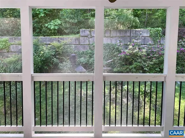 $3,200 | 317 Poplar Glen Court, Charlottesville, VA 22903