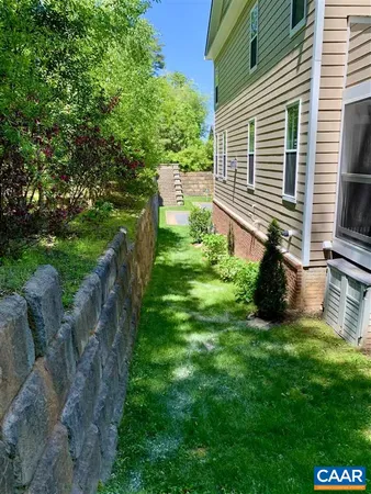 $3,200 | 317 Poplar Glen Court, Charlottesville, VA 22903