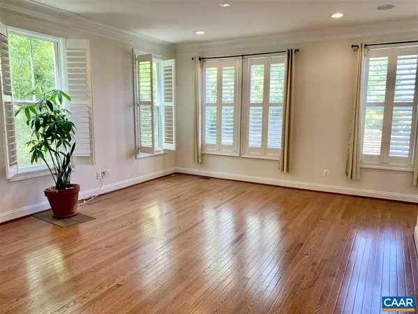 $3,200 | 317 Poplar Glen Court, Charlottesville, VA 22903