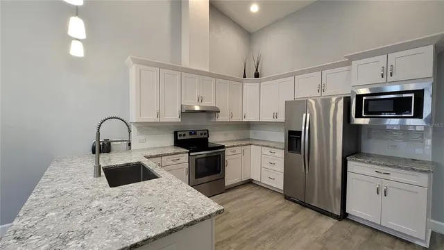 $2,200 | 1088 Northwest 126 Way, Newberry, FL 32669