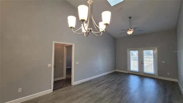 $2,200 | 1088 Northwest 126 Way, Newberry, FL 32669