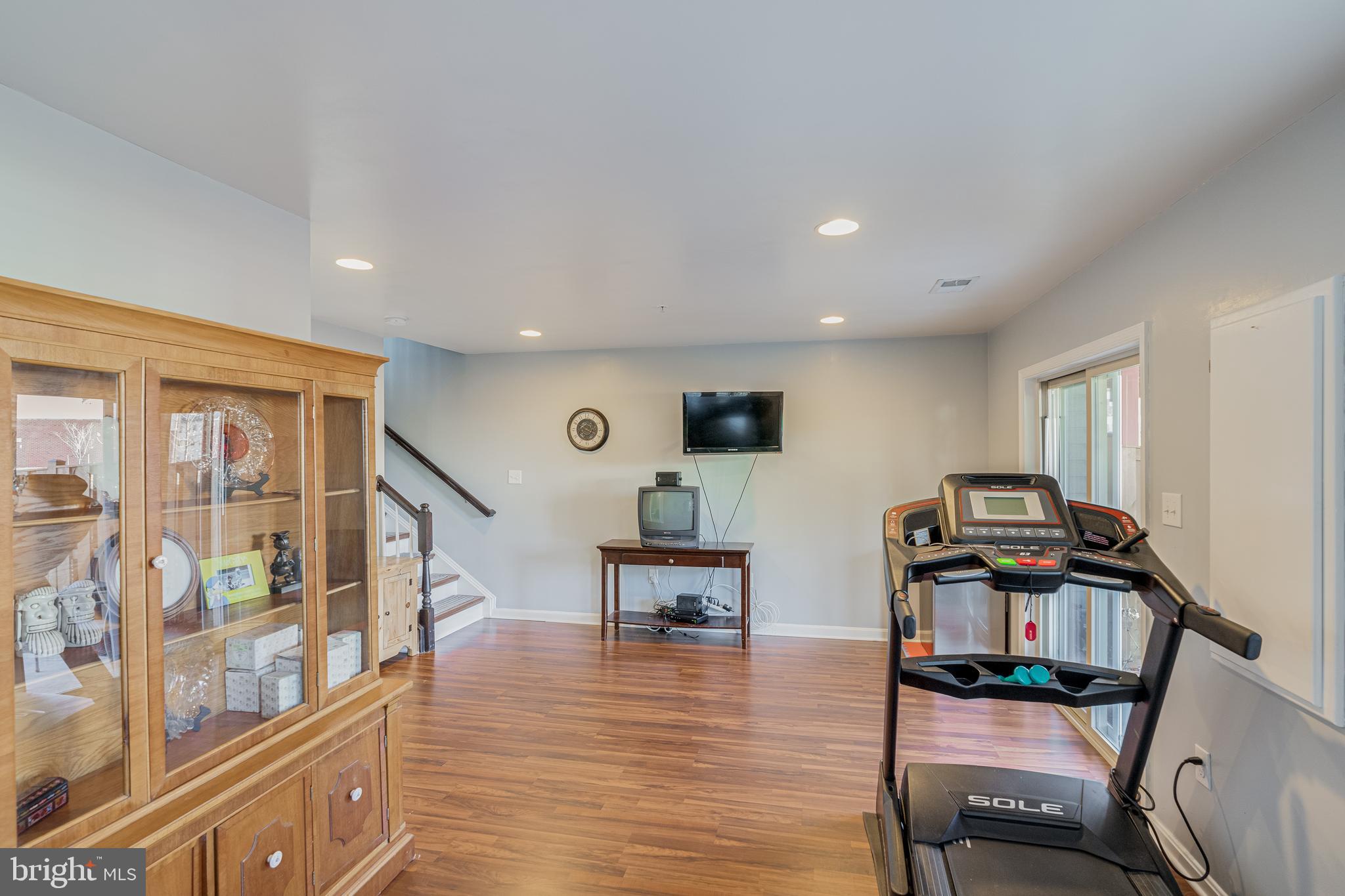 4750 Cambria Road Frederick, MD 21703 - Photo 5 of 38