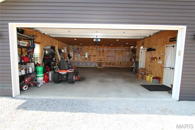 $489,000 | 436 Emerald Valley Ln Cape, Cape Girardeau, MO 63701