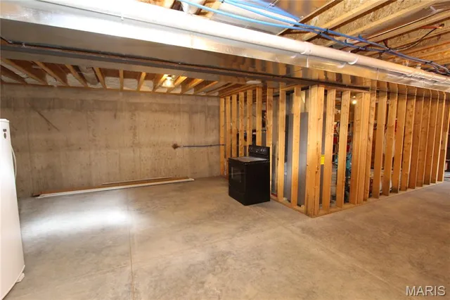 $489,000 | 436 Emerald Valley Ln Cape, Cape Girardeau, MO 63701