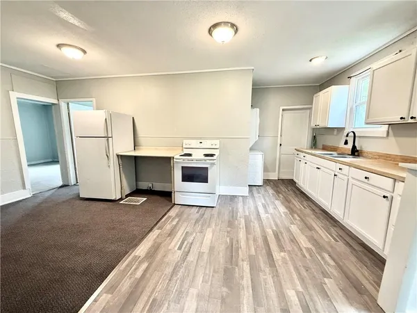 $122,000 | 315 West Thompson Street, Maryville, MO 64468