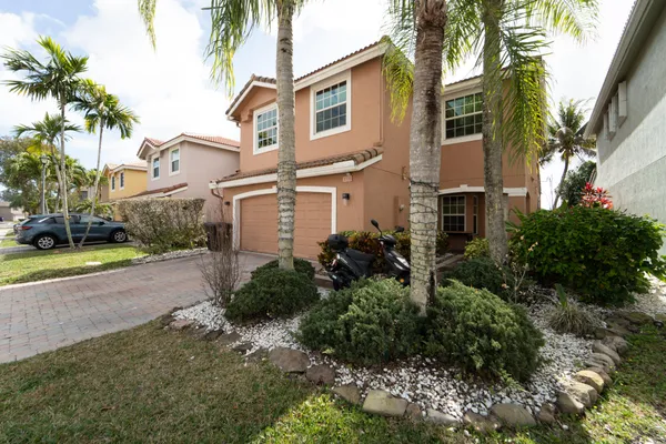 $3,200 | 3370 Turtle Cove, West Palm Beach, FL 33411