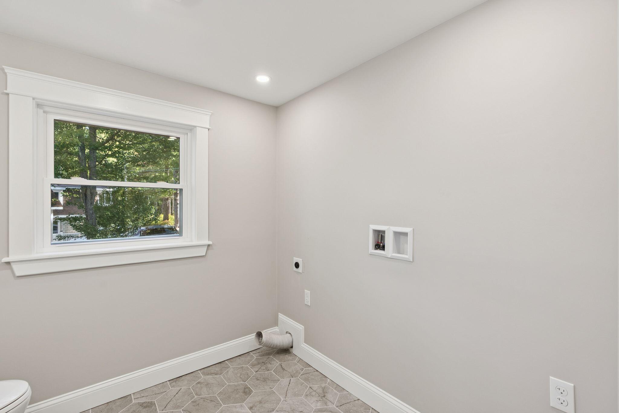 26 Binford Road Standish, ME 04084 - Photo 15 of 30 44_DSC07926